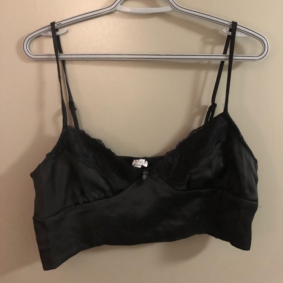 GARAGE SATIN BLACK LACE CROP TANK TOP. BRAND NEW WITH TAGS. - Picture 4 of 4